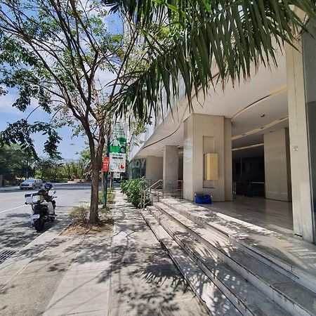 Bgc Taguig Cozy 2 Bedroom Loft, With Stunning Bgc Skyline View! มะนิลา ภายนอก รูปภาพ