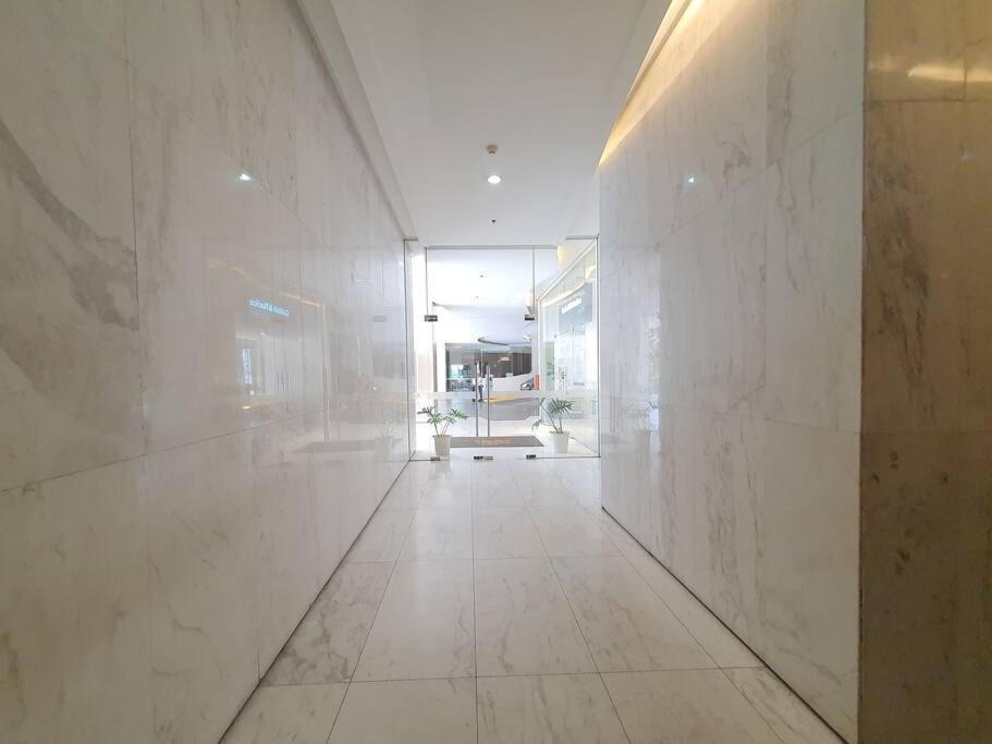 Bgc Taguig Cozy 2 Bedroom Loft, With Stunning Bgc Skyline View! มะนิลา ภายนอก รูปภาพ